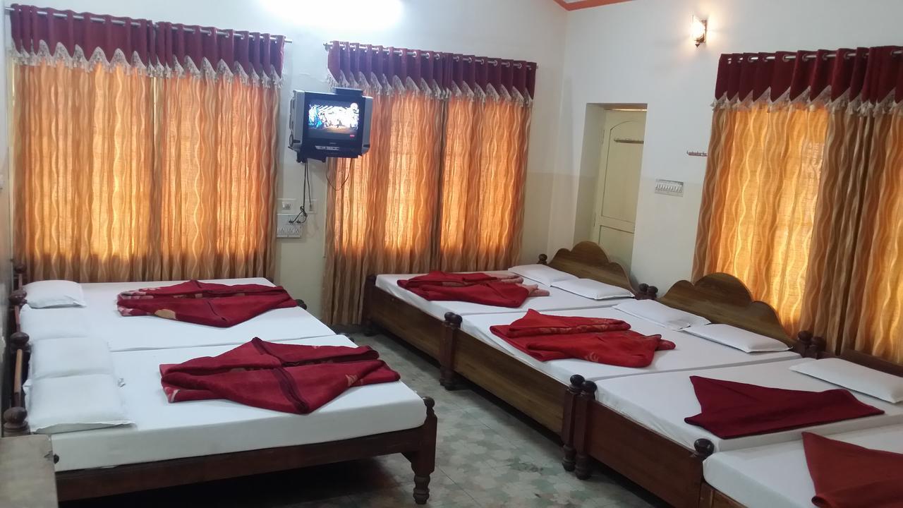 N K F Residency Villa Mysore Exterior photo